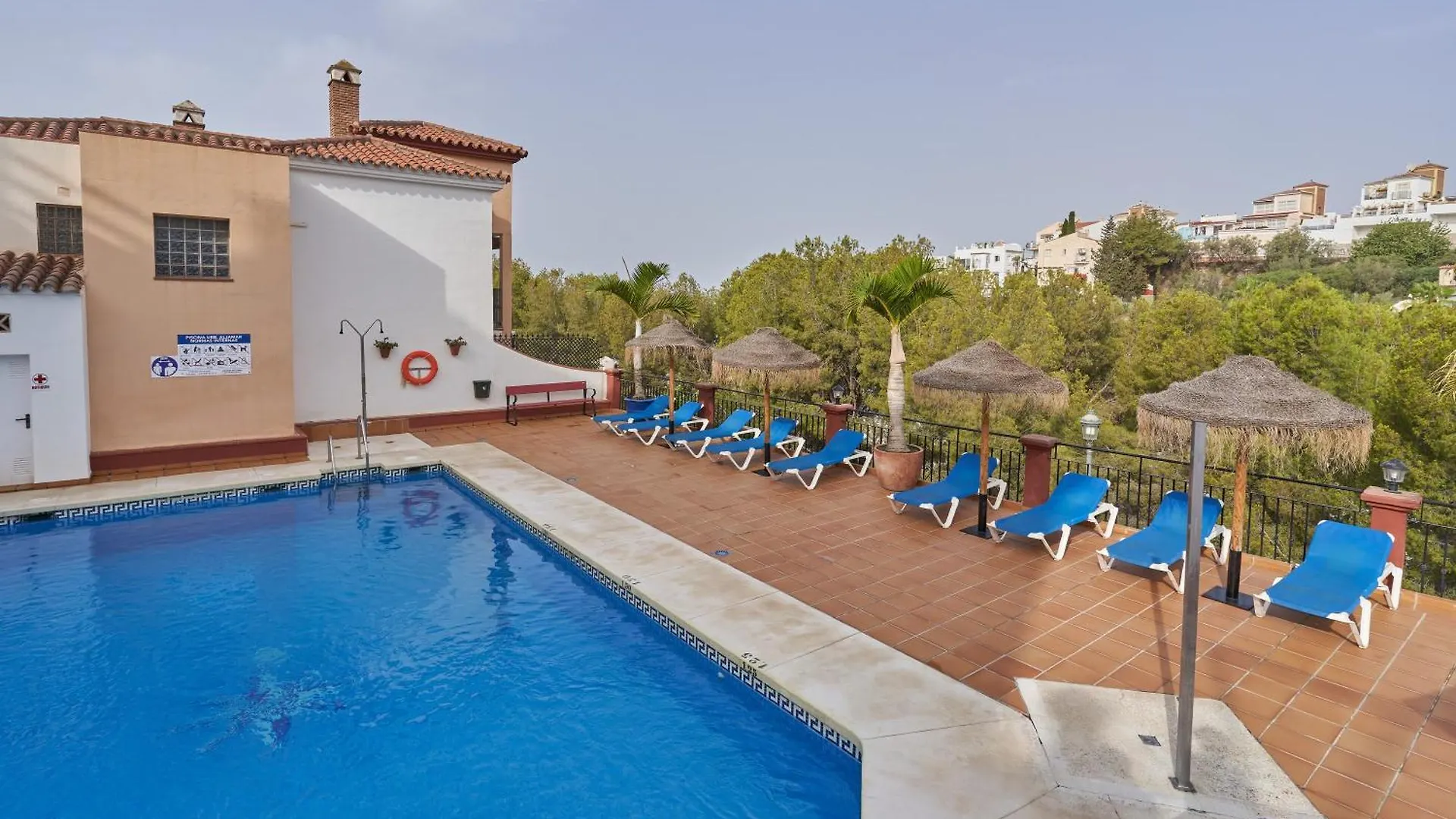 Superb Apartment Nerja location